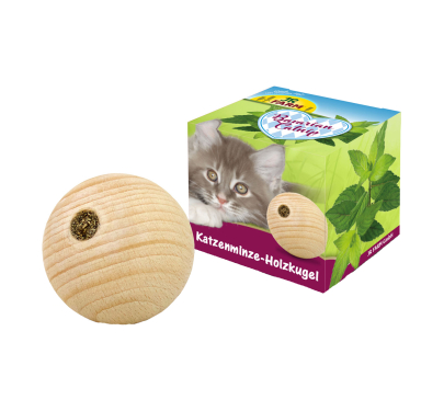 JR Farm Cat Bavarian Catnip Wooden Ball 5cm
